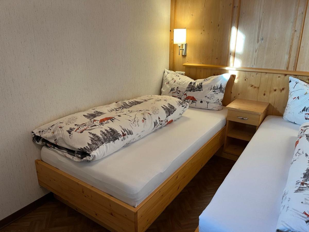 Bergmanns Ferienapartment Debant ภายนอก รูปภาพ